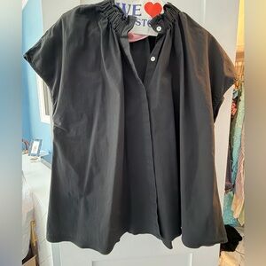 Pomander Place Black Short-Sleeve Button-Front Blouse
